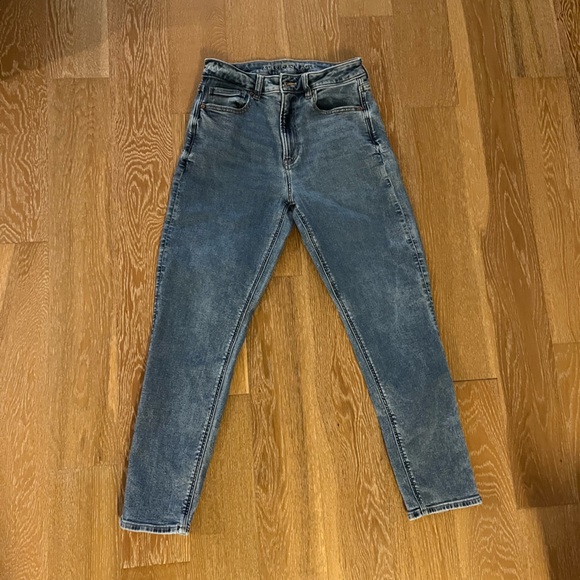 American Eagle Outfitters Stretch Denim Mom Jeans EUC - Picture 6 of 6